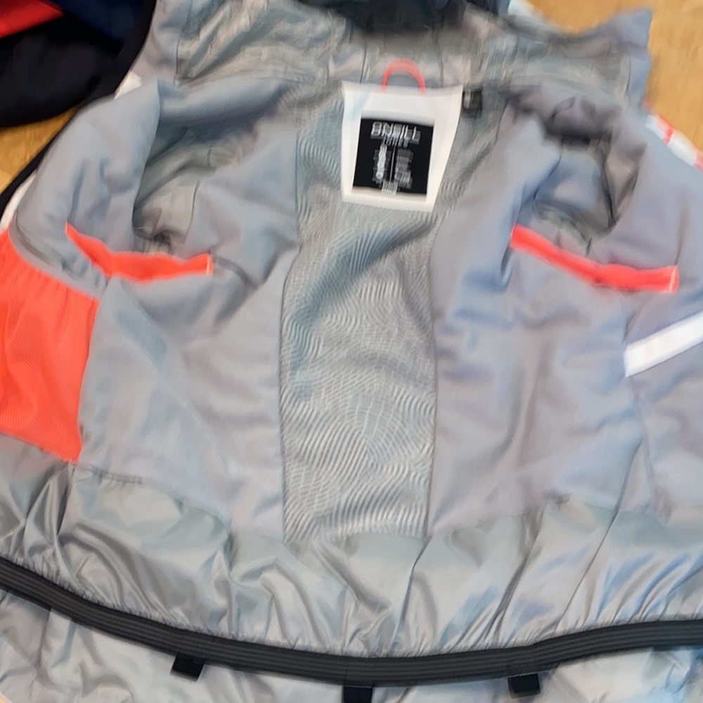 NWT!! O’Neill Women’s Insulated Waterproof Ski Jacket Size Small - Picture 16 of 16